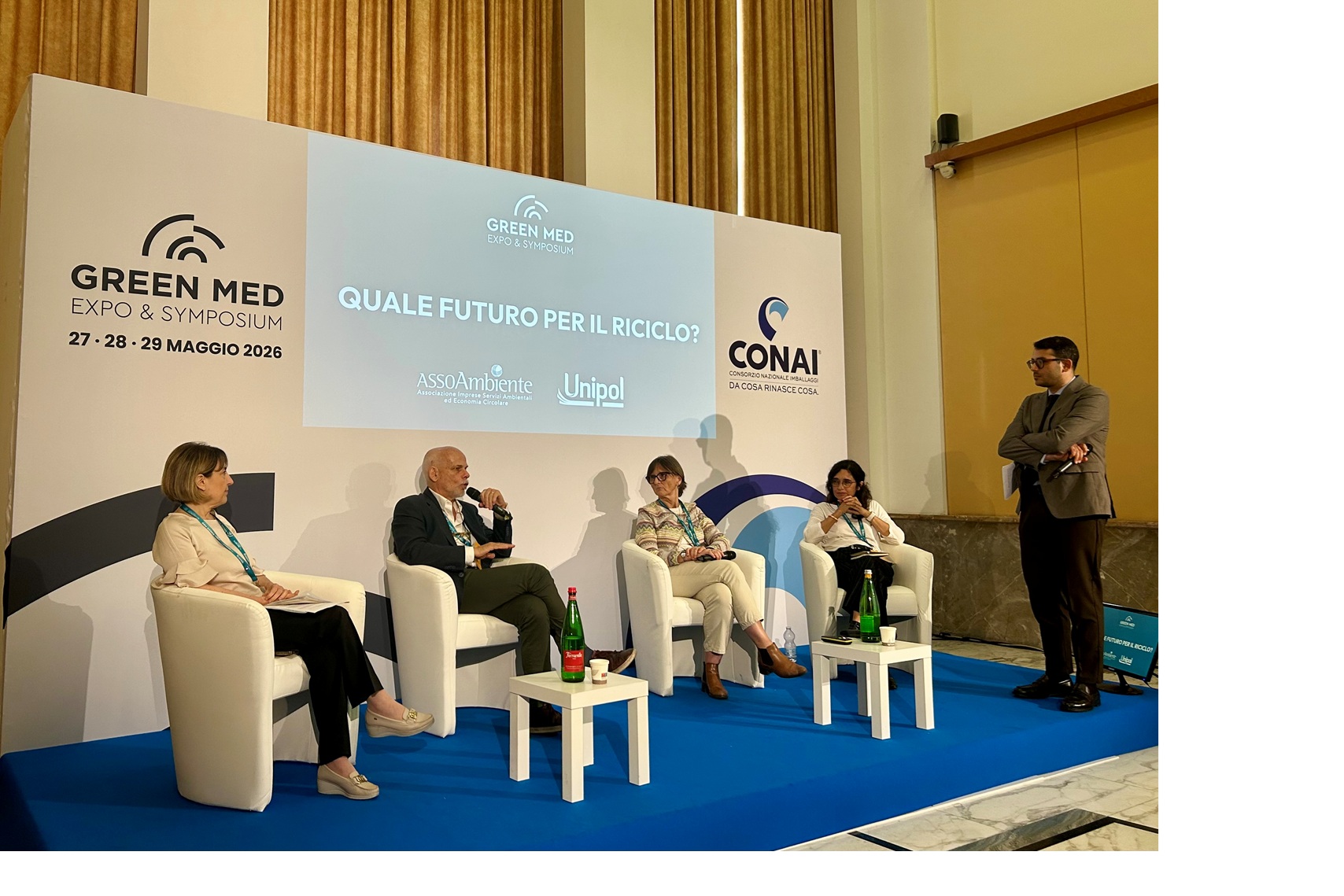 ASSOAMBIENTE al Green Med Expo&Symposium convegno riguardo il ricilo rifiuti e decarbonizzazione