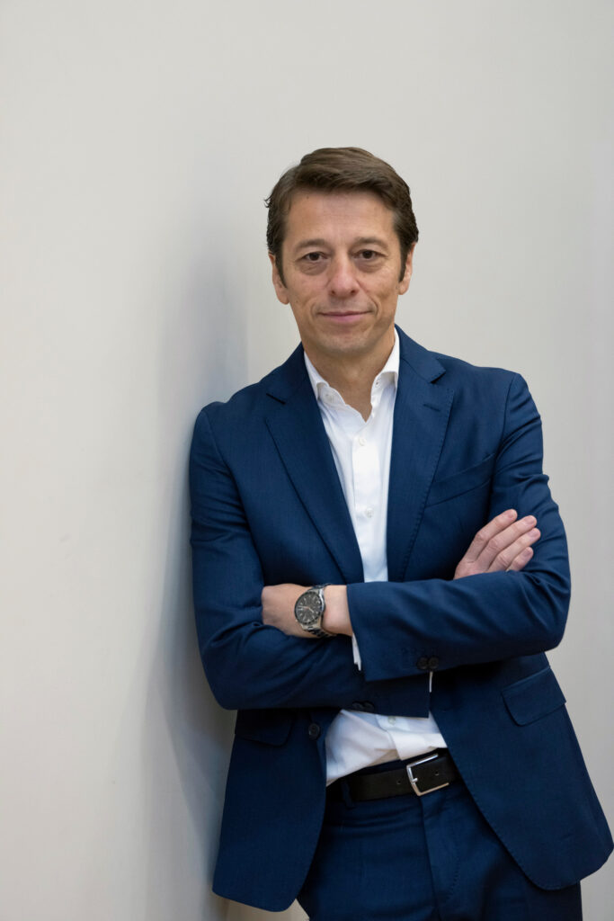 Aitor Perfecto è Direttore Commerciale della Business Unit Professional Hygiene di Essity
